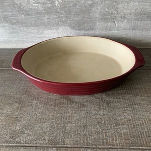 New Pampered Chef Small Oval Baker Cranberry New Traditions 5.5” X 9.5” X 1.5”
